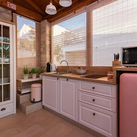 Family Friendly House With A Swimming Pool Solaris, - 24400 度假居