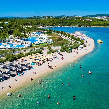 Family Friendly House With A Swimming Pool Solaris, - 24400 Holiday home