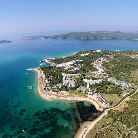 Family Friendly House With A Swimming Pool Solaris, - 24400 Holiday home