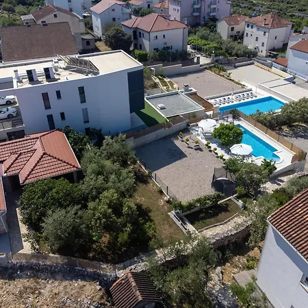 Family Friendly House With A Swimming Pool Solaris, - 24400 Nyaraló Šibenik
